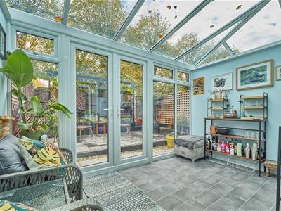 Conservatory to rear